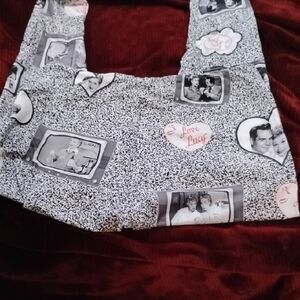 Black and White Graphic Leggings for a Playful Look